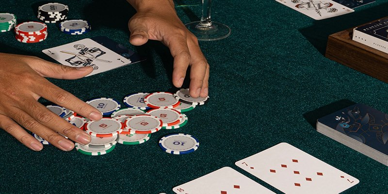 Tổng hợp các loại chip poker phổ biến nhất